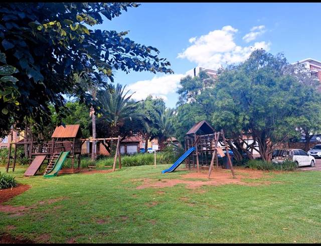 2 BEDROOM APARTMENT FOR SALE IN DIE HOEWES